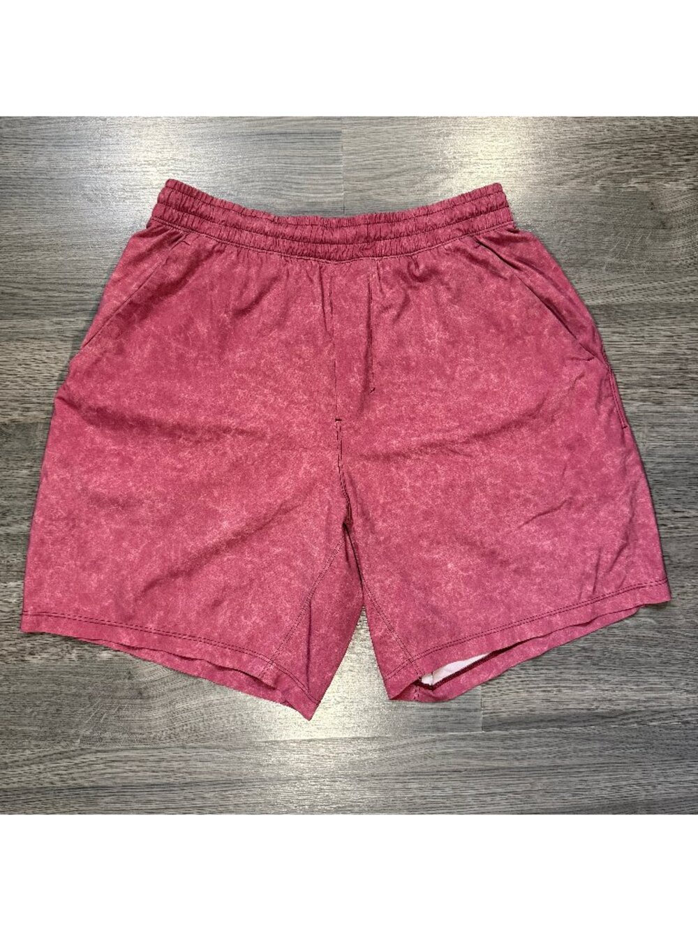 Lululemon Men's Pace Breaker Linerless Short 7" - Pink